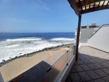 SE VENDE DEPARTAMENTO TRIPLEX CON VISTA AL MAR  EN CONDOMINIO EXCLUSIVO EN SAN BARTOLO
