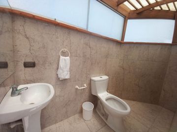 SE VENDE DEPARTAMENTO TRIPLEX CON VISTA AL MAR  EN CONDOMINIO EXCLUSIVO EN SAN BARTOLO