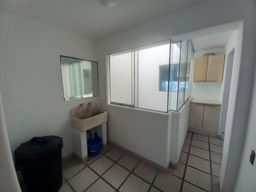 SE VENDE DEPARTAMENTO TRIPLEX CON VISTA AL MAR  EN CONDOMINIO EXCLUSIVO EN SAN BARTOLO