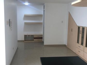 HERMOSO DEPARTAMENTO EN 1ER PISO SIN GRADAS CERCA AV. EJÉRCITO