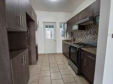 Casa Habitación en Condominio, Santa María Querétaro RV8/ZA