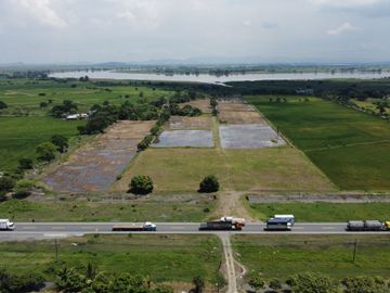 Terreno en venta en Duran vía al PAN km 7-Yaguachi