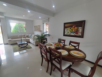 casa en venta en cinco soles. Cod V16995