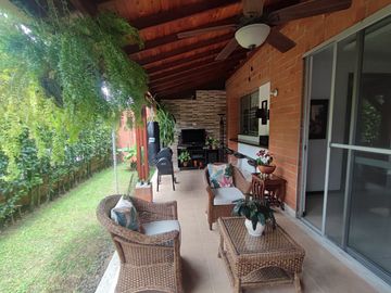 casa en venta en cinco soles. Cod V16995