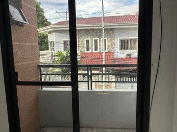 For Sale: 5 Units Apartment in Quezon City