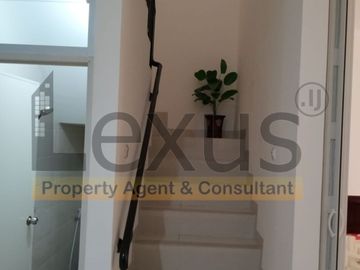 Dijual Rumah 2 lantai di Sektor, Gading Serpong
