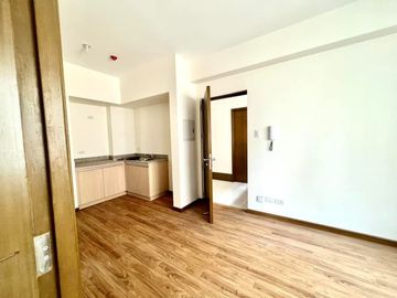 For sale rent to own condo in pasay acrea city