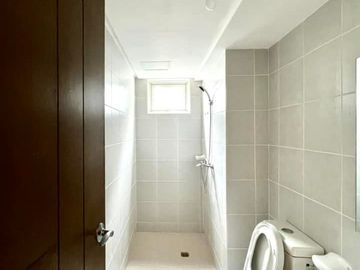 For sale rent to own condo in pasay acrea city