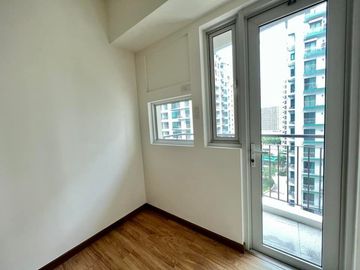 For sale rent to own condo in pasay acrea city
