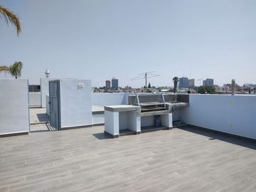 ESPECTACULAR DEPARTAMENTO EN VENTA EN JARDINES DEL ESTADIO EN 3 NIVELES ROOF GARDEN PROPIO