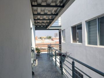 ESPECTACULAR DEPARTAMENTO EN VENTA EN JARDINES DEL ESTADIO EN 3 NIVELES ROOF GARDEN PROPIO