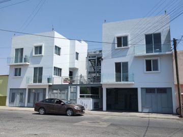 ESPECTACULAR DEPARTAMENTO EN VENTA EN JARDINES DEL ESTADIO EN 3 NIVELES ROOF GARDEN PROPIO