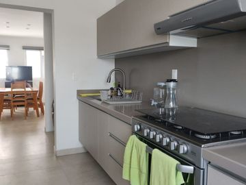 ESPECTACULAR DEPARTAMENTO EN VENTA EN JARDINES DEL ESTADIO EN 3 NIVELES ROOF GARDEN PROPIO