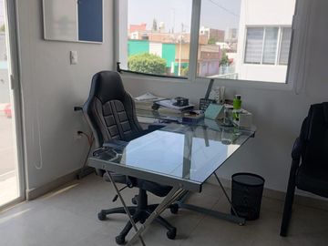 ESPECTACULAR DEPARTAMENTO EN VENTA EN JARDINES DEL ESTADIO EN 3 NIVELES ROOF GARDEN PROPIO