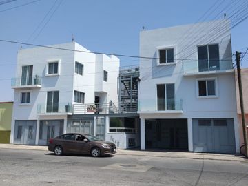 ESPECTACULAR DEPARTAMENTO EN VENTA EN JARDINES DEL ESTADIO EN 3 NIVELES ROOF GARDEN PROPIO