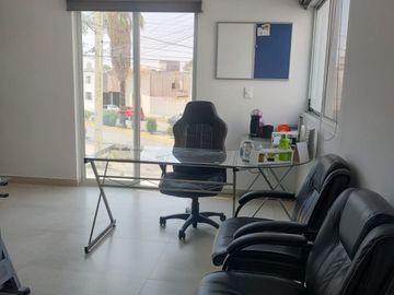 ESPECTACULAR DEPARTAMENTO EN VENTA EN JARDINES DEL ESTADIO EN 3 NIVELES ROOF GARDEN PROPIO
