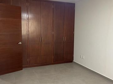 CASA EN VENTA EN MILENIO III