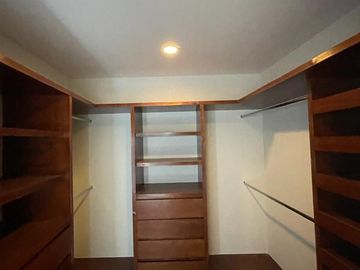 CASA EN VENTA EN MILENIO III