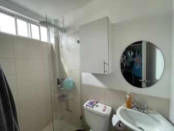 En venta casa en Urb. La Joya en Topacio de Estreno.