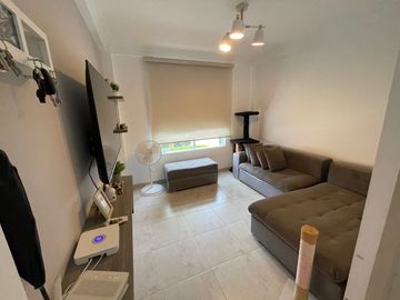 En venta casa en Urb. La Joya en Topacio de Estreno.
