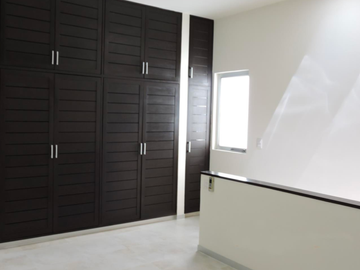 Casa en venta en Cancún, 3 habitaciones con alberca propia