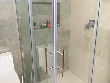 Lujosa Suit 92m2C Av. Paseo Tres de Noviembre, frente a puertas del Sol.
