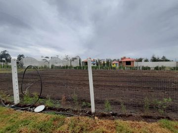 Venta de  Casa de Dos Plantas de tres dormitorios  en Malchinguí