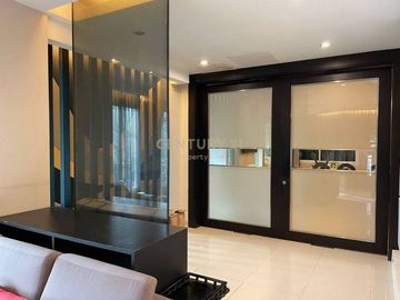 2 storey detached house for sale (behind the corner) Golden Nakara On Nut 65 Rama 9 - Motorway