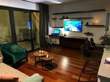 ALQUILO DEPA FULL AMOBLADO 01 DORMITORIO CON TERRAZA SAN ISIDRO LIMITE CON MAGDALENA