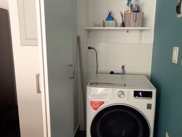 ALQUILO DEPA FULL AMOBLADO 01 DORMITORIO CON TERRAZA SAN ISIDRO LIMITE CON MAGDALENA