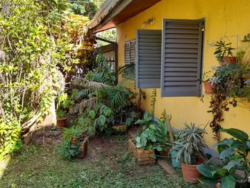 Casa dos dormitorios, chacra 147 villa cabello