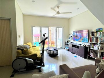 Rumah Dijual Siap Huni di Jl. Kamboja - Cilandak, Jaksel