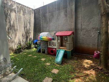 Rumah Dijual Siap Huni di Jl. Kamboja - Cilandak, Jaksel