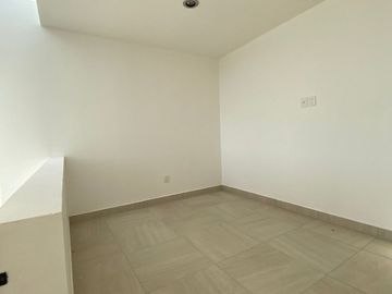 CASA EN VENTA EN VALLE DE JURIQUILLA