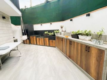 Departamento En Venta Miraflores Us$ 245,000 +  Estac.  a US$ 10,000