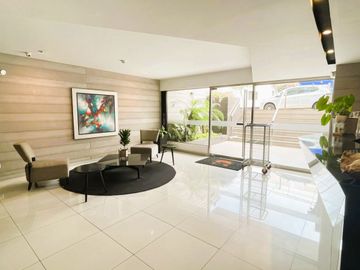 Departamento En Venta Miraflores Us$ 245,000 +  Estac.  a US$ 10,000