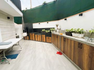 Departamento En Venta Miraflores Us$ 245,000 +  Estac.  a US$ 10,000
