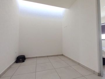 CASA EN VENTA EN FRACCIONAMIENTO ALVA JUNTO AL COLEGIO TEPEYAC Y VALLE IMPERIAL