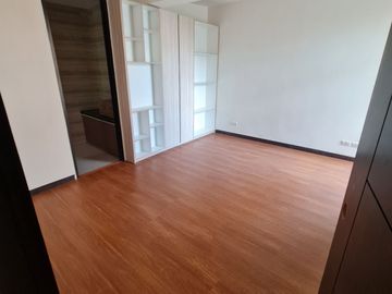 5 bedroom townhouse for sale in San Juan City