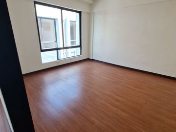 5 bedroom townhouse for sale in San Juan City