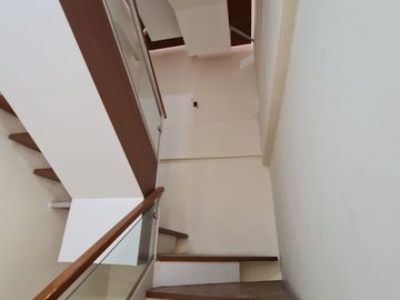 5 bedroom townhouse for sale in San Juan City