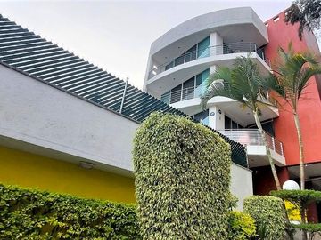Renta Departamento en Lomas de Cortes Amueblado
