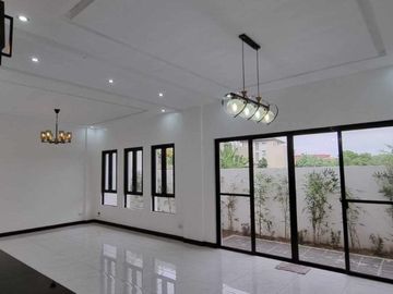 150sqm House and lot For sale (Ready For Occupancy)  with 5 Bedrooms in Greenwoods Pasig City (PH2829)