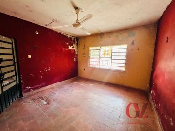 “CASA NARANJA” DE DOS PLANTAS PARA RENOVAR