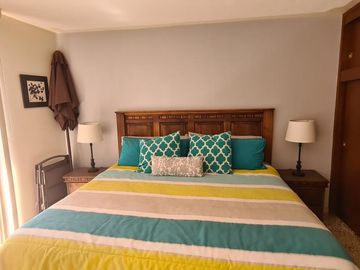 VENTA DE CASA EN EL CENTRO HISTÓRICO, CON OPCIÓN A DIVERSOS GIROS Y CON PLUSVALÍA PRIVILEGIADA, ya que cuenta con Uso Comercial y de Servicios e Infor