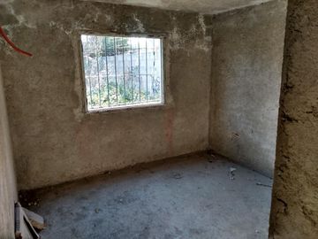 VENTA CASA en construccion ZONA Universidad Catolica