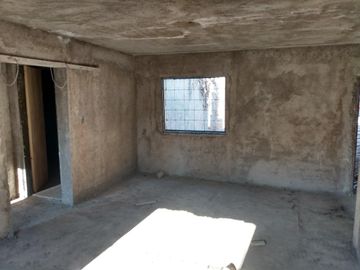 VENTA CASA en construccion ZONA Universidad Catolica