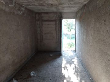 VENTA CASA en construccion ZONA Universidad Catolica