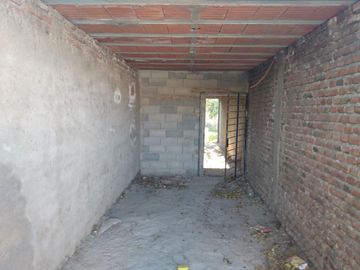 VENTA CASA en construccion ZONA Universidad Catolica