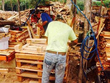 Venta de hacienda de 100 hectáreas con 30 hectáreas de teca sembradas en Balzar